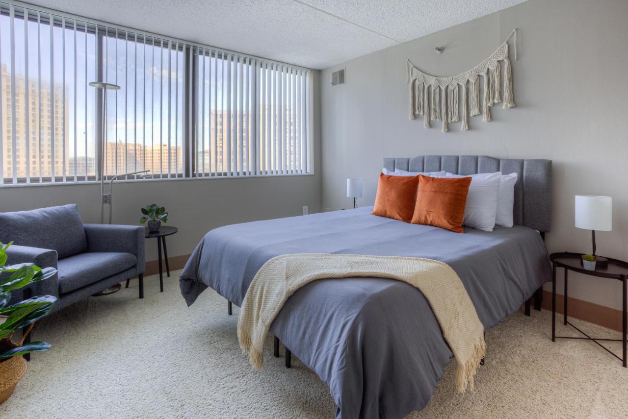 Frontdesk 1431 Washington Blvd Apts Downtown Detroit ดีทรอยต์ ห้อง รูปภาพ