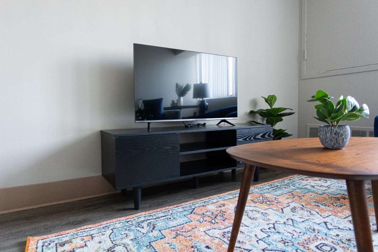 Frontdesk 1431 Washington Blvd Apts Downtown Detroit ดีทรอยต์ ห้อง รูปภาพ